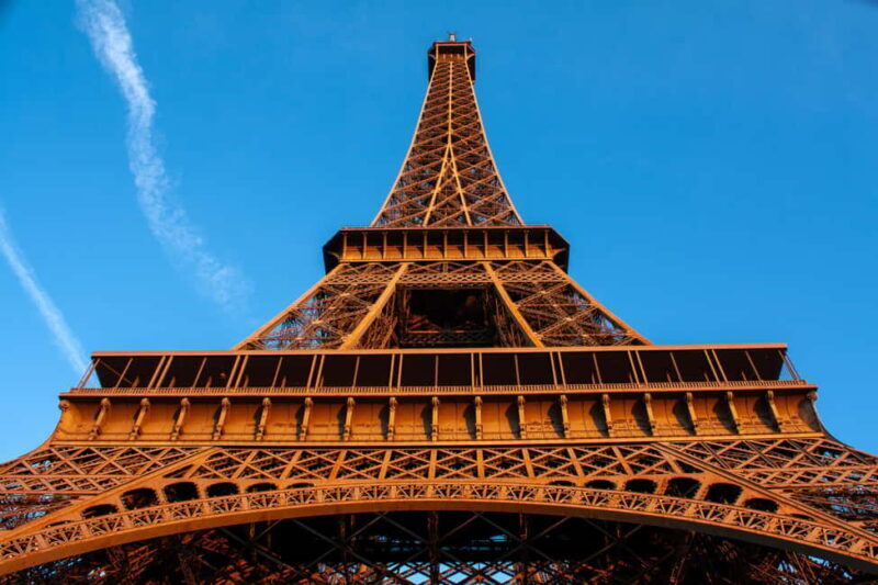Paris: Eiffel Tower Fully Guided Tour with Summit Option - FAQs