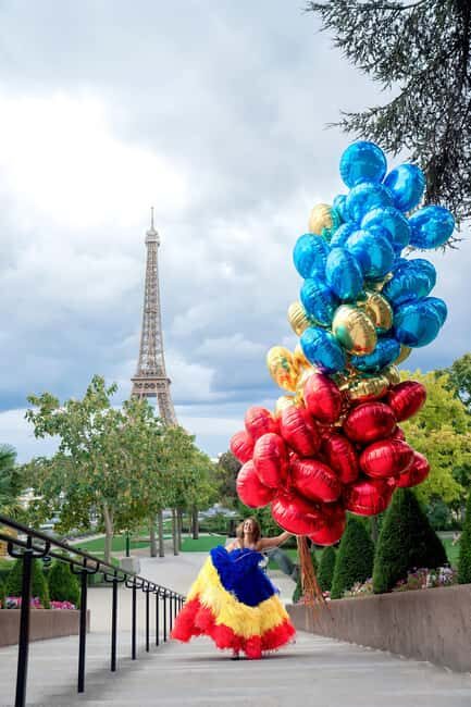 Paris: Eiffel Tower & Louvre Photoshoot with High-End Edits - Who Will Love This Experience?