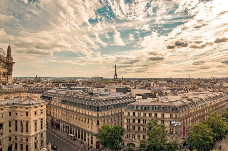 Paris Essentials : 4h Private Tour with a Local Guide ! - What Makes This Tour Stand Out?