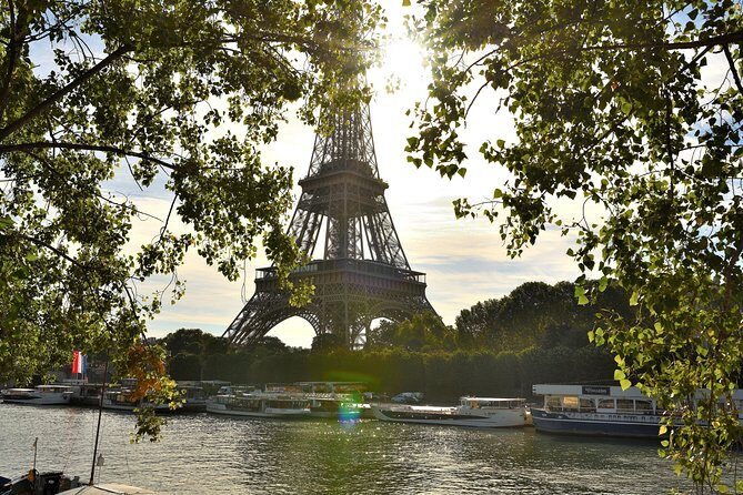 Paris Famous Landmarks PhotoWalks Tour - An In-Depth Look at the Paris Famous Landmarks PhotoWalks Tour