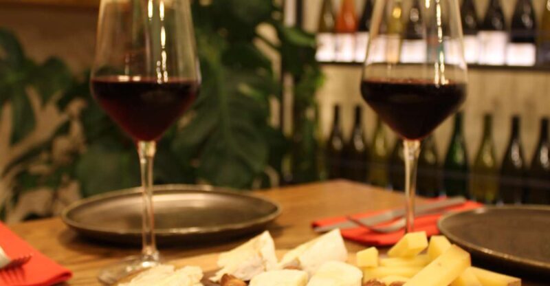 Paris: French Wine and Cheese Guided Tasting - Frequently Asked Questions