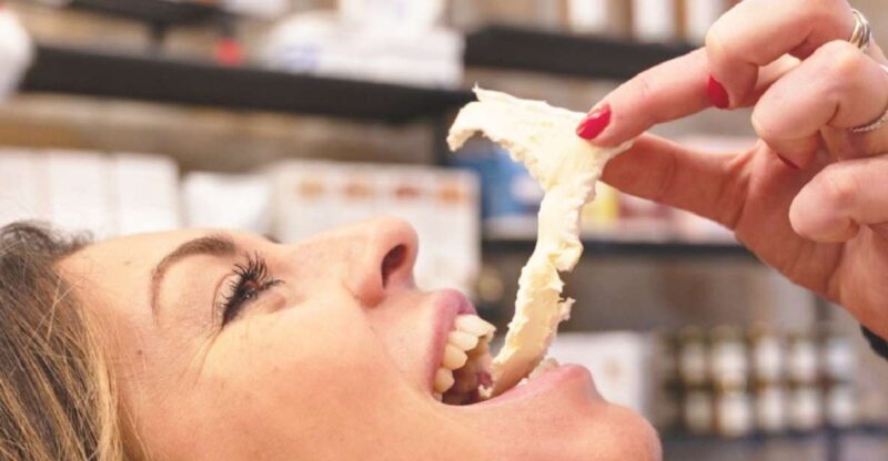 Paris: Gourmet Food Tour & Louvre Museums Guided Tour - Final Thoughts