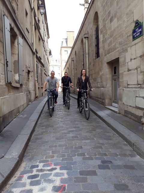 Paris: Guided Bike Tour Like a Local - The Itinerary: What to Expect From Start to Finish