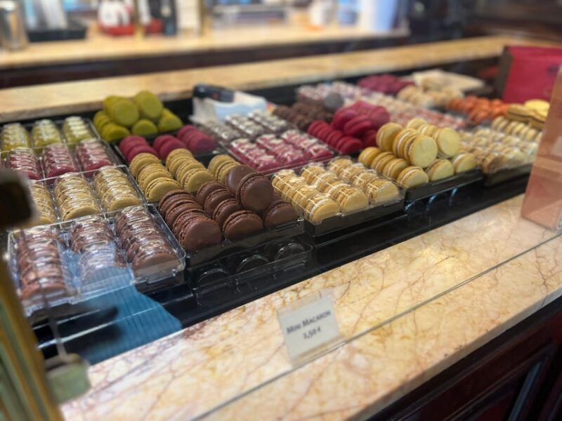 Paris: Guided Montmartre Walking Tour with Food & Wine - A Deep Dive Into the Montmartre Experience