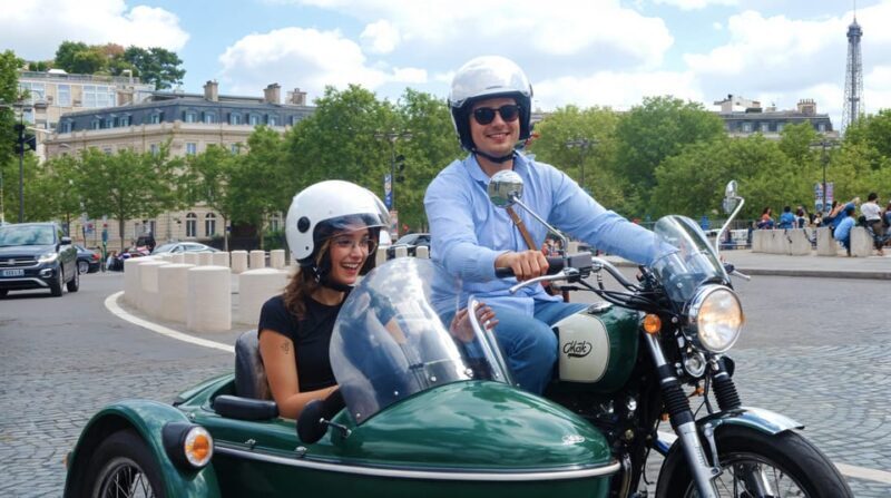 Paris: Guided Side Car Tour with Bottle of Champagne - Key Points