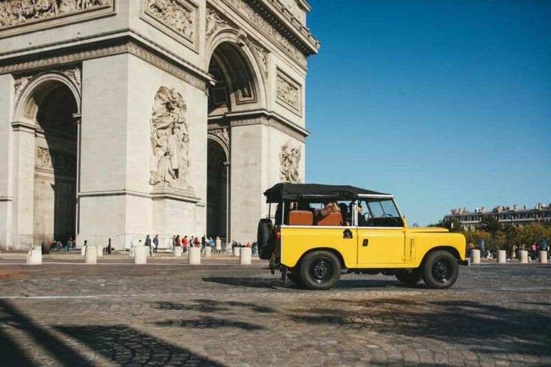 Paris: Guided Tour in a Vintage Land Rover - Key Points