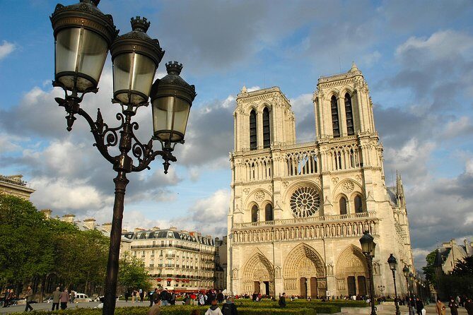 Paris Half-Day City Tour with a Private Driver - An Honest Look at the Tour