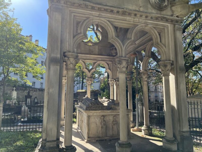 Paris: Haunted Père Lachaise Cemetery Guided Tour - FAQ