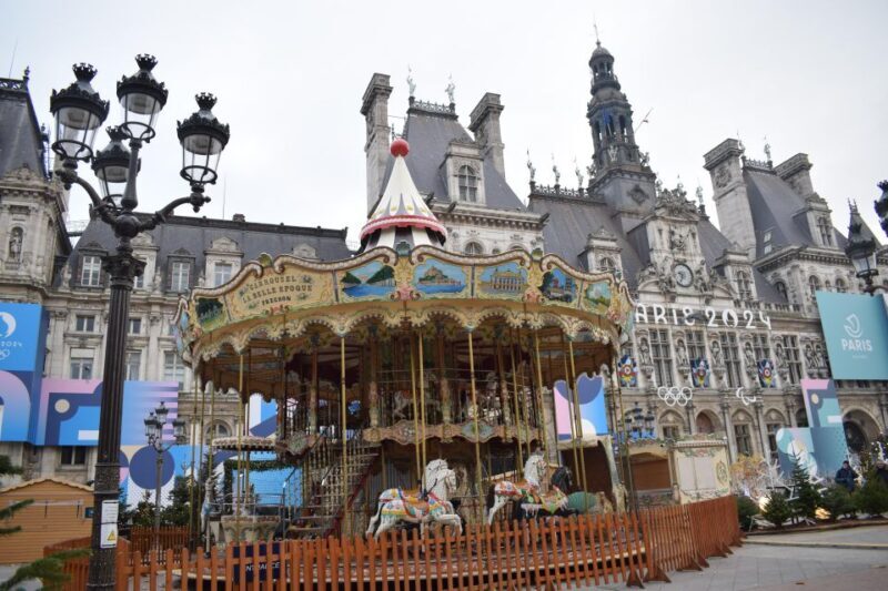 Paris : Highlights of Parisians' Paris guided tour - Authentic Insights from Travelers