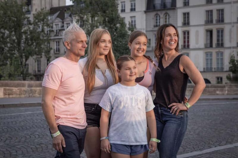 Paris Historic Islands Walk: Seine, Notre Dame & Louvre View - Exploring the Itinerary in Detail