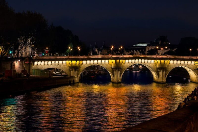 Paris: Illuminated Walking Tour - FAQ