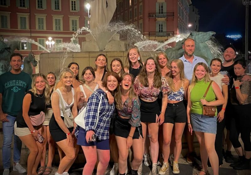 Paris International Pub Crawl with Free Shots & Fun Games - Guides and Safety