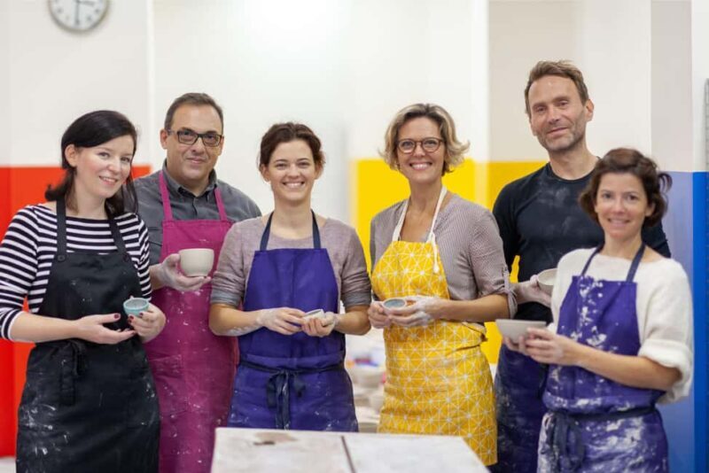 Paris: Introduction to ceramic pottery wheel throwing (2.5 hours) - Frequently Asked Questions