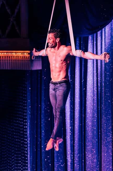 Paris: La Nouvelle Eve Cabaret Dinner Show - Who Will Love This Experience?