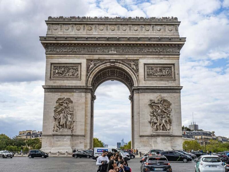 Paris: Latin Quarter to Eiffel Tower Guided Walking Tour - Who Will Love This Tour?