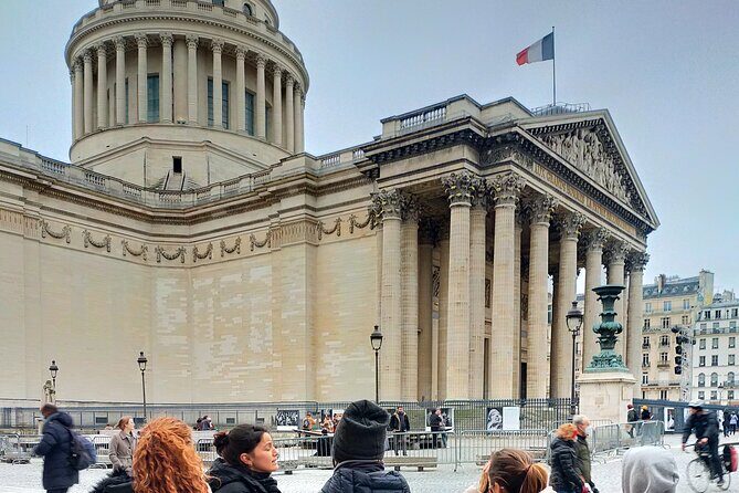 Paris Latin Quarter Walking Tour plus Seine River Cruise Option - Key Points