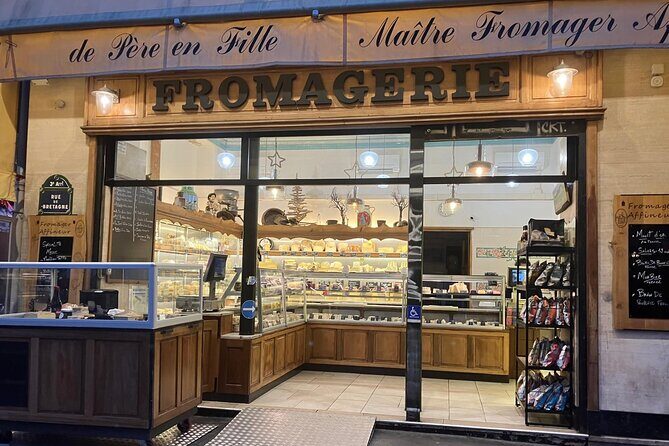 Paris: Le Marais District Guided Walking Tour with Tastings - Who Is This Tour Best For?