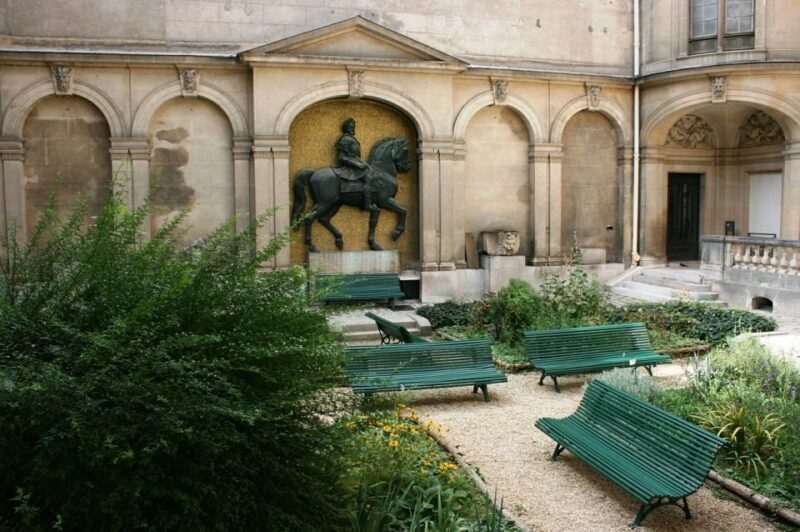 Paris: Le Marais Walking Tour - The Itinerary Breakdown