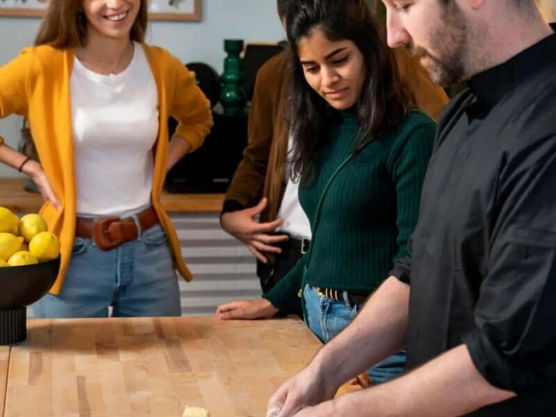 Paris: Lemon Tart Baking Class with a Pastry Chef - Key Points