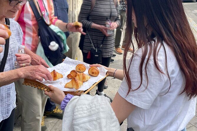 Paris Like a Local: Full-Day Custom Tour with Private Guide - A Closer Look at the Experience