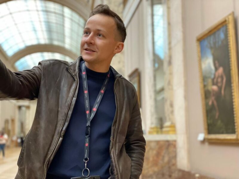 Paris: Louvre Museum Mona Lisa First Viewing Semi-Private - Key Points