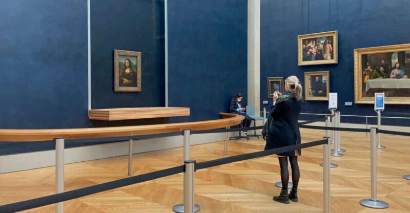 Paris: Louvre Museum Mona Lisa First Viewing Semi-Private - The Experience of the Guides