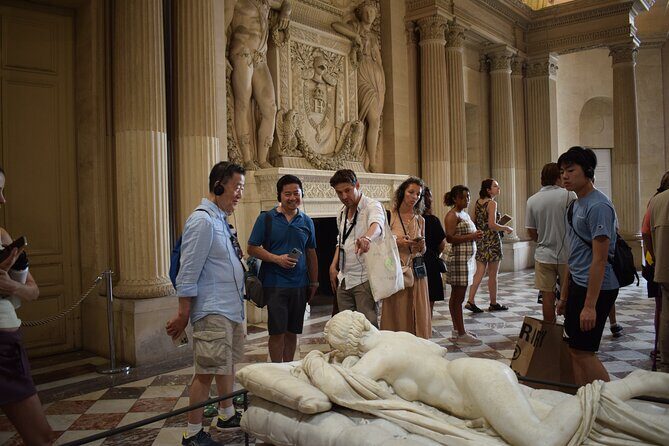 Paris Louvre Museum Private Guided Tour with Pre-Reserved Tickets - Who Should Consider This Tour?