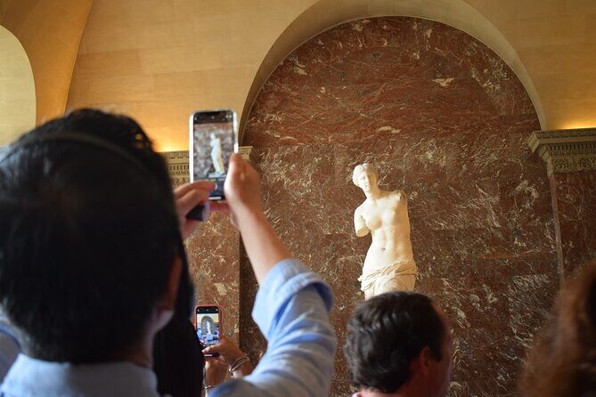 Paris Louvre Museum Private Guided Tour with Pre-Reserved Tickets - FAQs