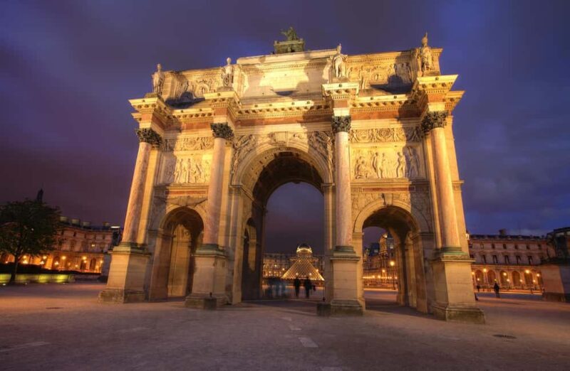 Paris: Louvre night tour with private guide - The Allure of the Louvre at Night