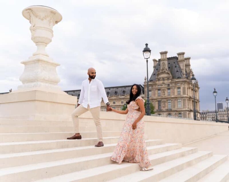 Paris: Louvre photoshoot or Seine bridges Eiffel Tower walk - Paris: Louvre Photoshoot or Seine Bridges Eiffel Tower Walk — An Authentic Photo Experience
