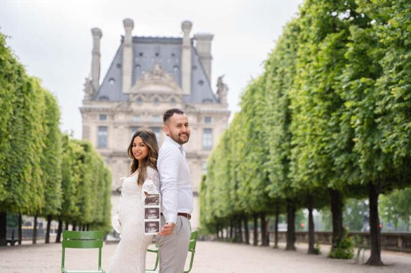 Paris: Louvre photoshoot or Seine bridges Eiffel Tower walk - Breakdown of the Major Stops