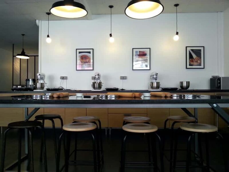 Paris: Macaron, Croissant or Pastry Class with a French Chef - FAQs