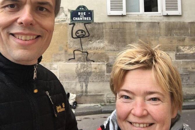 Paris Mona Lisa Quest: Self-Guided Murder Mystery Game - FAQs