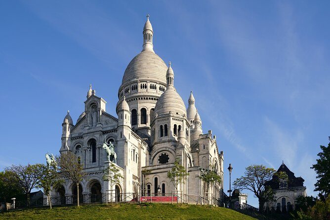 Paris: Montmartre and Sacre Coeur Private Tour for Kids and Families - FAQ