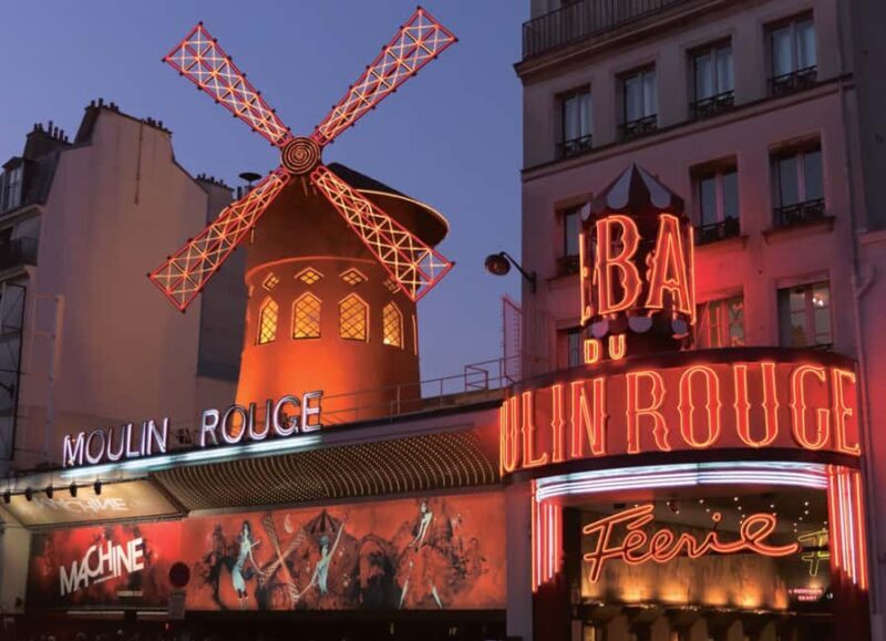 Paris: Montmartre Guided Tour + Live Music & Pub Experience - Key Points