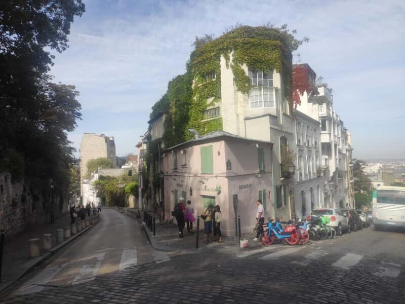 Paris : Montmartre highlights walking tour - FAQ