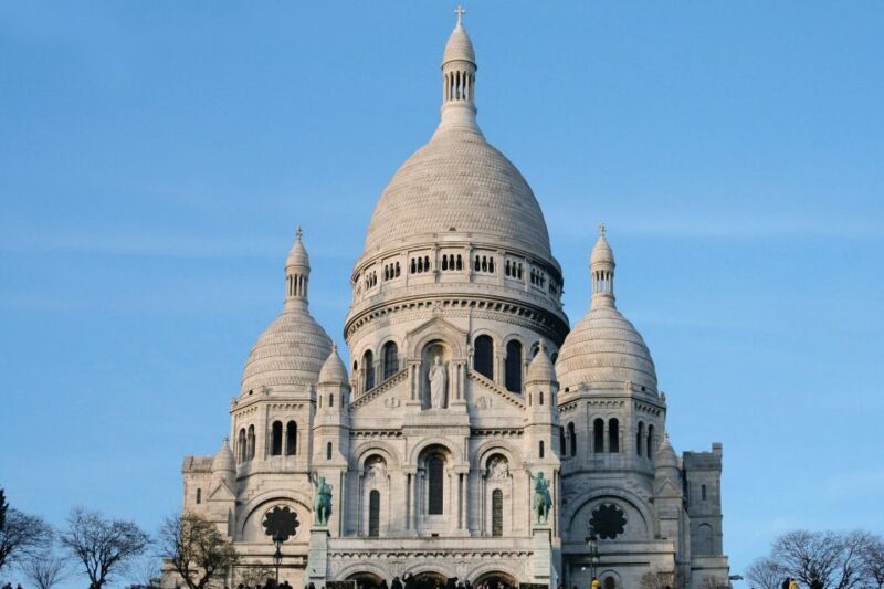 Paris: Montmartre Private Guided Tour & River Cruise Option - Key Points
