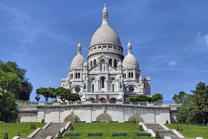 Paris Montmartre Private Walking Tour - Best Art, Culture, Food - What You Can Expect from the Tour