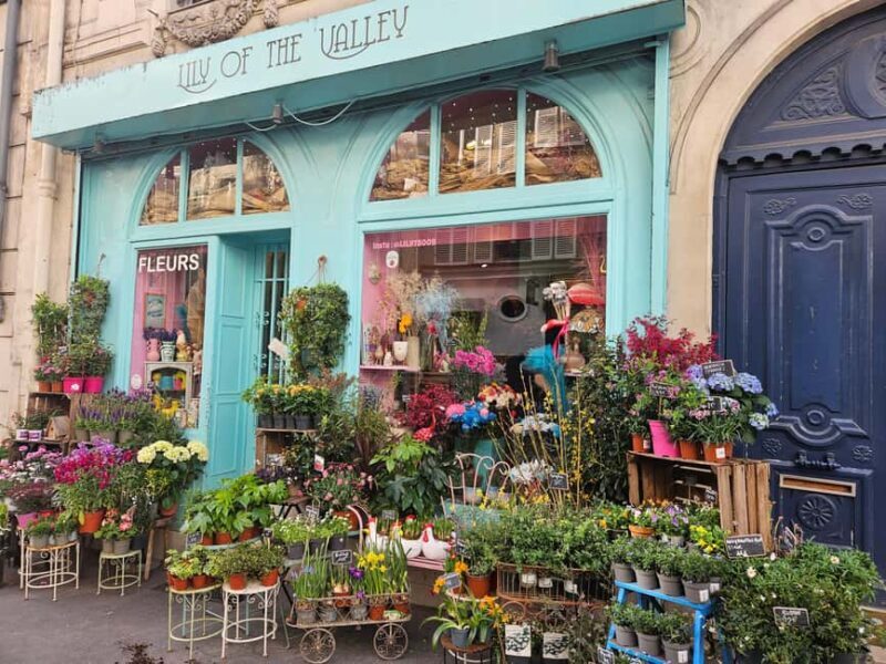 Paris: Montmartre Quarter Private Walking Tour - Key Points