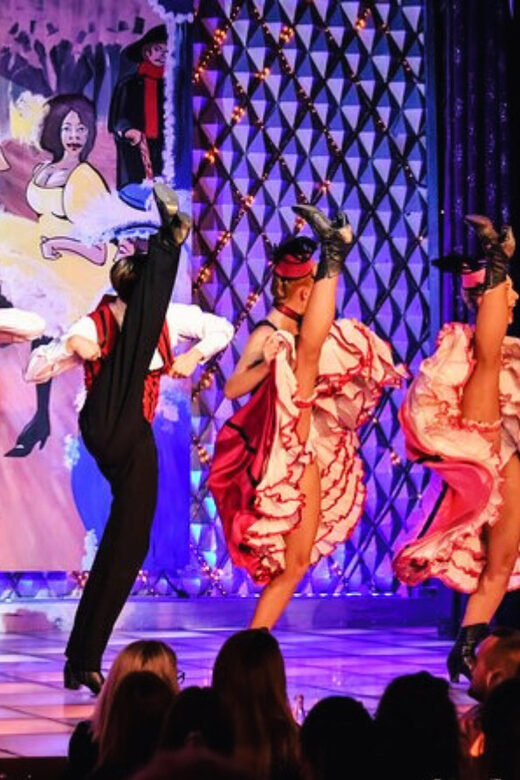 Paris: Montmartre Tour, Dinner & Cabaret Show SEMI PRIVATE - Authenticity and Value