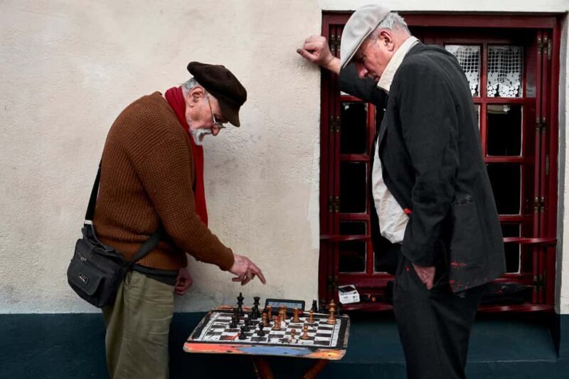 Paris: Montmartre Walking Tour with Official Local Guide - What Could Be Better