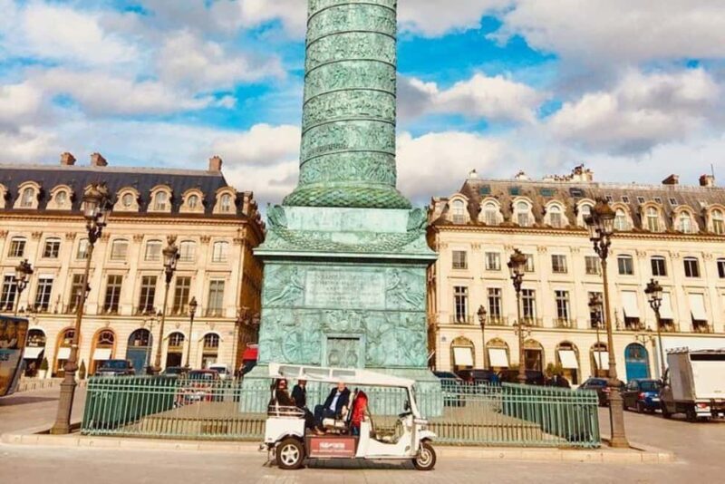 Paris: Most Iconic Monuments Guided Tour by Tuk Tuk - Key Points