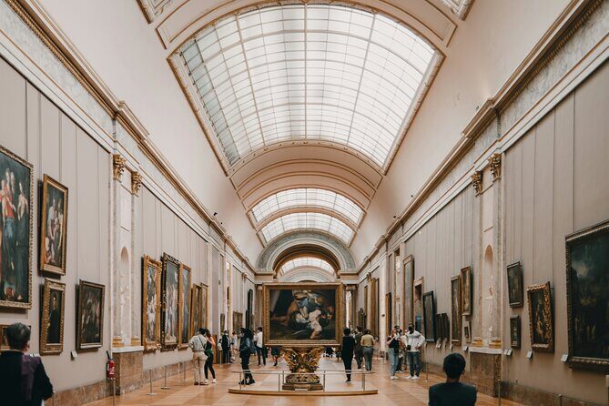 Paris: Night at the Louvre 6-people Max Guided Experience - FAQs