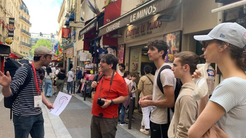 Paris: Notre-Dame Interior or Exterior Tour and City Walk - Key Points