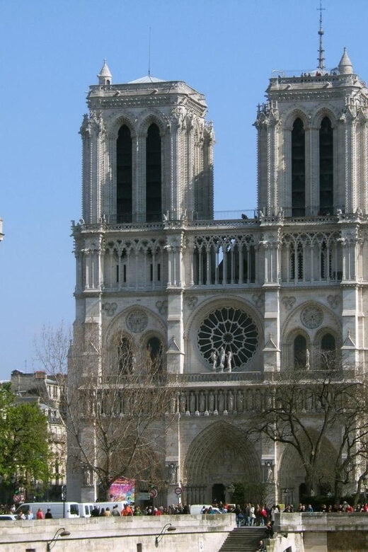 Paris: Notre Dame Outdoor Tour with Sainte-Chapelle / Crypt. - Who Should Consider This Tour?