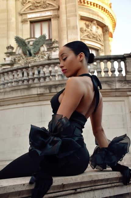 Paris: Old Money Photo Shoot with Outfits and Accessories - FAQ