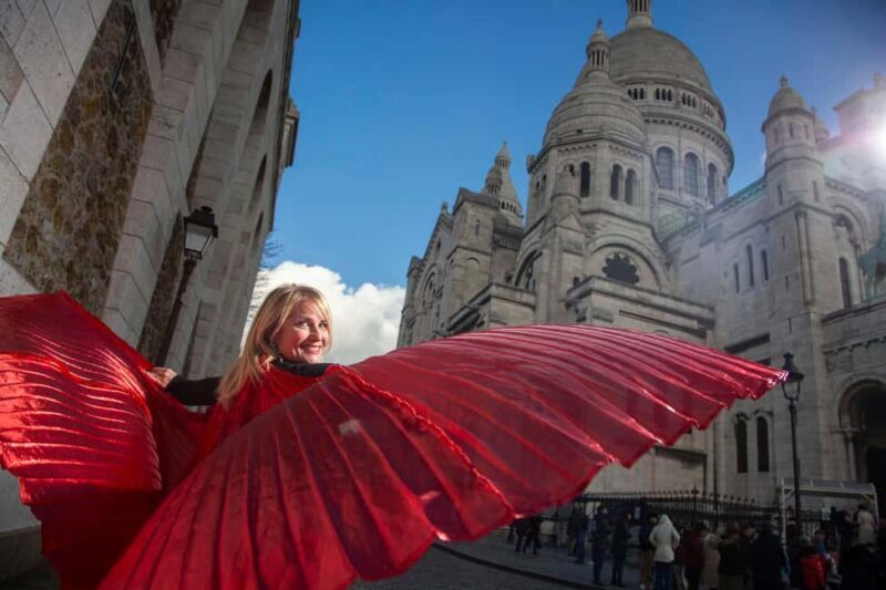 Paris: Opera Singer Guide in Montmartre - Authentic Experiences and Additional Perks