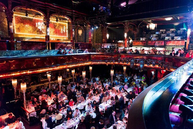 Paris Paradis Latin Cabaret Dinner and Show - Seating and Timing: What to Expect