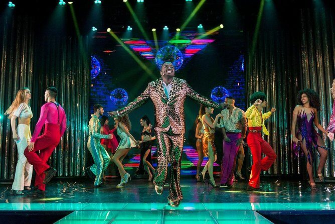 Paris Paradis Latin Cabaret Dinner and Show - The Experience: What Travelers Are Saying