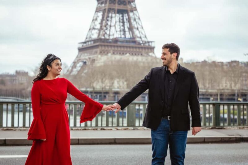 Paris photographer 1 hour near the Eiffel Tower or in Paris - Practical Details and Tips